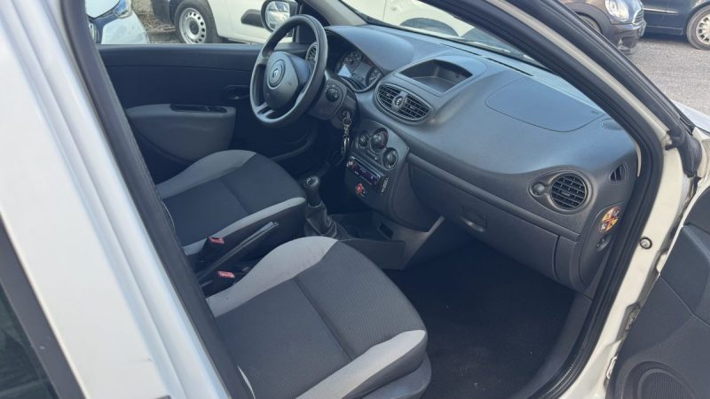 RENAULT CLIO III phase 2 1.5 DCI 70cv 