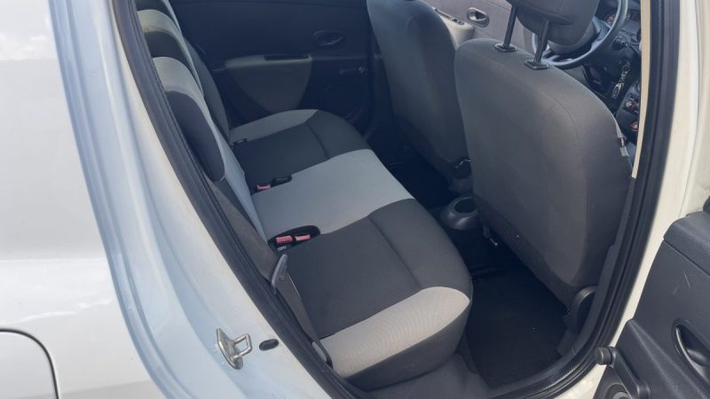 RENAULT CLIO III phase 2 1.5 DCI 70cv 