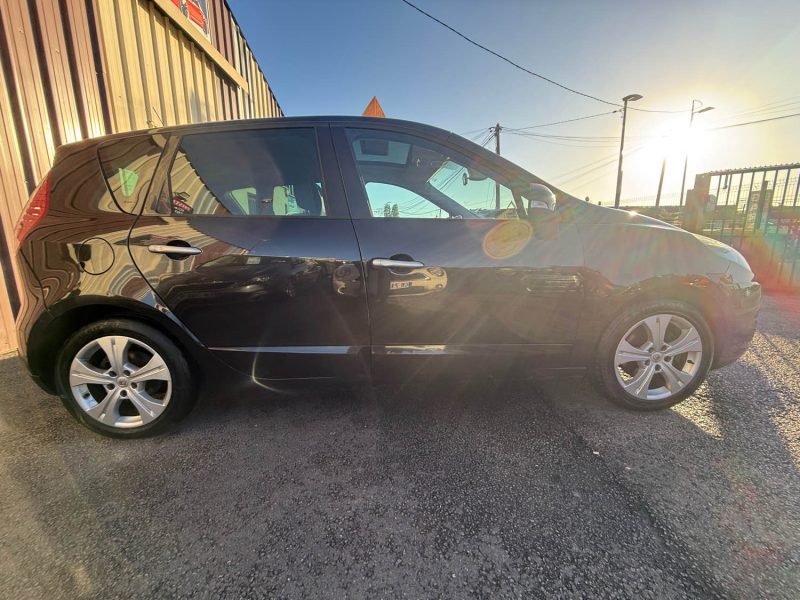 RENAULT SCENIC 3 BOITE AUTOMATIQUE 1.5 DCI 110CV EXPRESSION EDC 2010