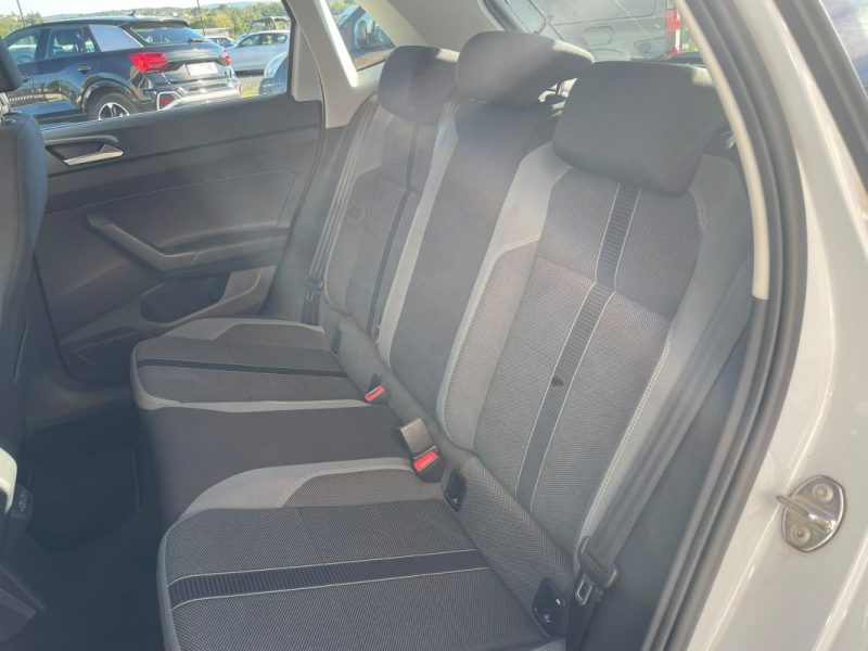 VOLKSWAGEN POLO VI 1.0 TSI 116 R-LINE toit ouvrant 