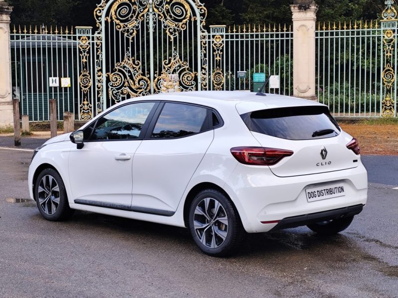 RENAULT CLIO V V 1.6 E TECH FULL HYBRID 145 EVOLUTION 2023