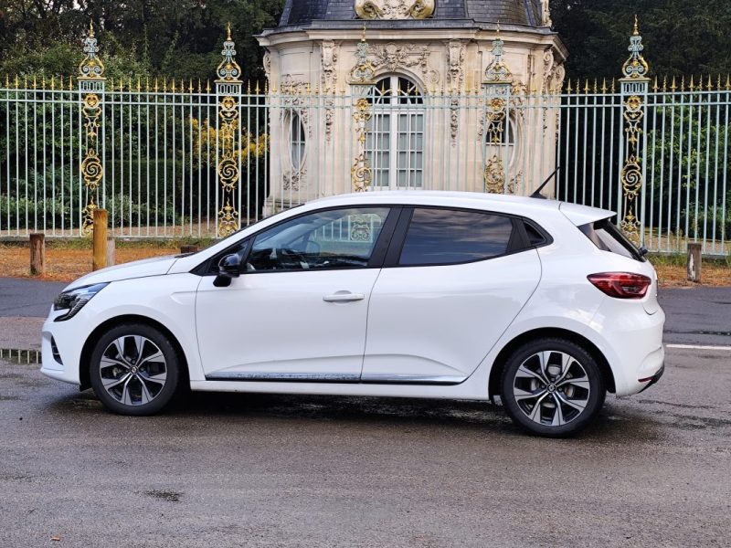 RENAULT CLIO V V 1.6 E TECH FULL HYBRID 145 EVOLUTION 2023