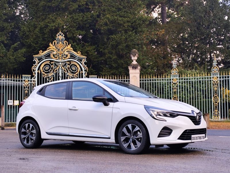 RENAULT CLIO V V 1.6 E TECH FULL HYBRID 145 EVOLUTION 2023