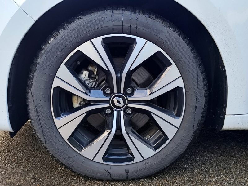 RENAULT CLIO V V 1.6 E TECH FULL HYBRID 145 EVOLUTION 2023