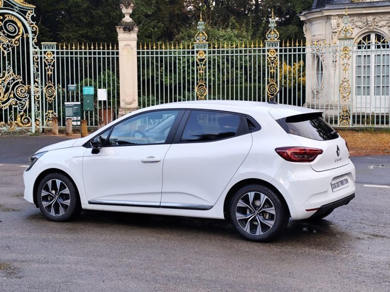 RENAULT CLIO V V 1.6 E TECH FULL HYBRID 145 EVOLUTION 2023