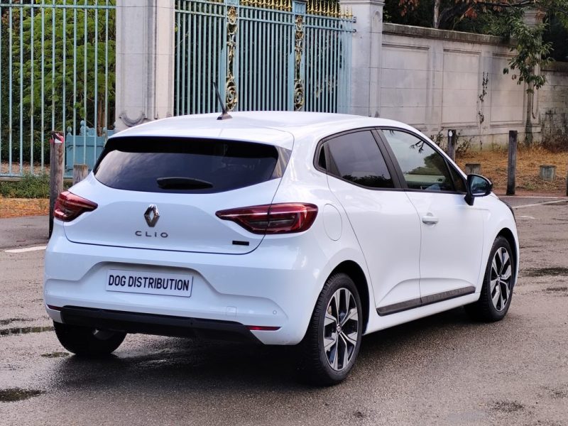 RENAULT CLIO V V 1.6 E TECH FULL HYBRID 145 EVOLUTION 2023