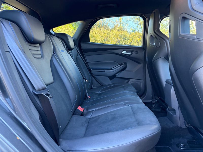 FORD FOCUS RS MK3 2.3 / RECARO / SUIVI COMPLET / 1ERE MAIN/