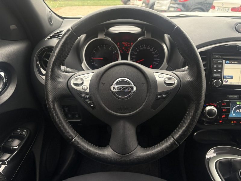 NISSAN JUKE 1.2 DIG T 115 cv TEKNA Caméra 360°/ Toit ouvrant / GPS 