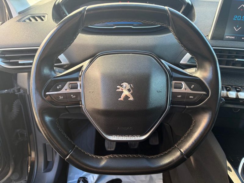 PEUGEOT 3008 1.2 130CH S&S BVM6 ALLURE 2019