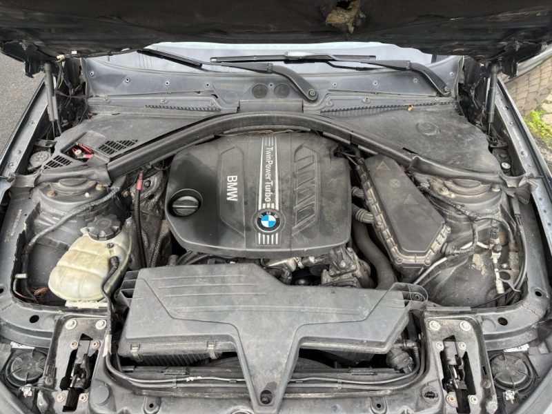 BMW SERIE 1 118D - LOUNGE 2011