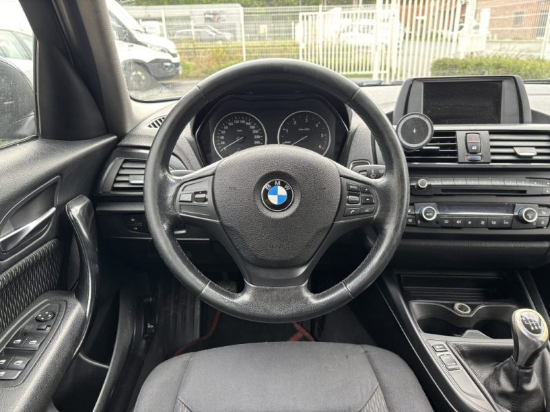 BMW SERIE 1 118D - LOUNGE 2011