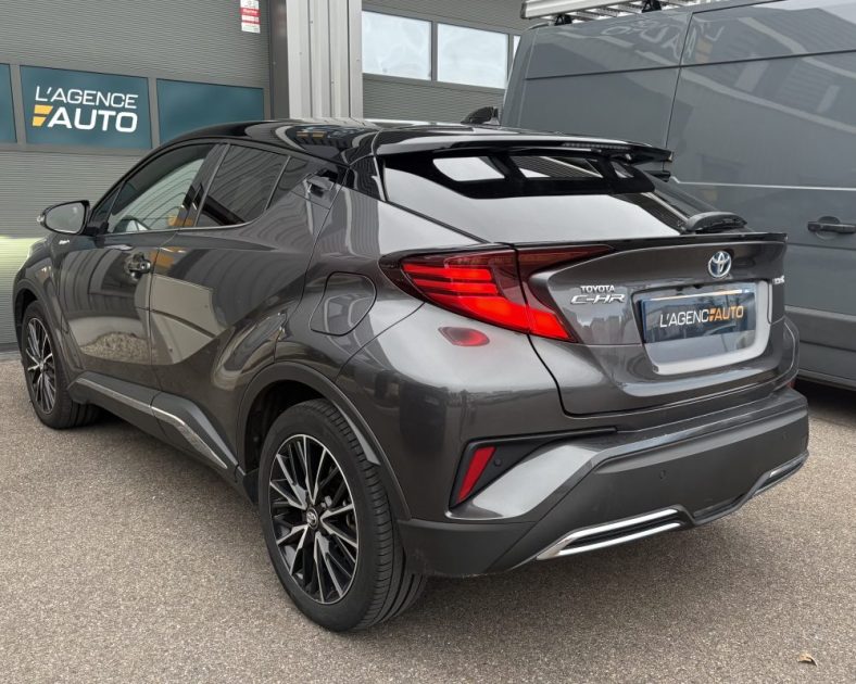 Toyota C-HR 2.0 Hybride 184ch Distinctive 2020 — 1ère main - CT vierge- Entretien COMPLET