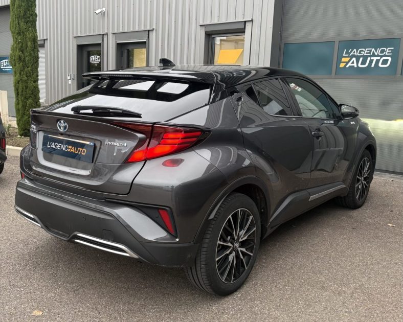 Toyota C-HR 2.0 Hybride 184ch Distinctive 2020 — 1ère main - CT vierge- Entretien COMPLET