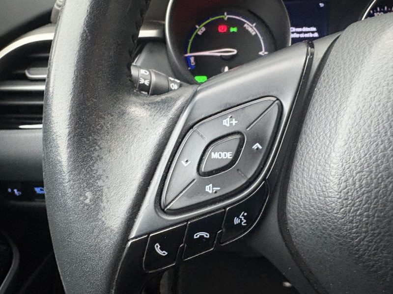 Toyota C-HR 2.0 Hybride 184ch Distinctive 2020 — 1ère main - CT vierge- Entretien COMPLET