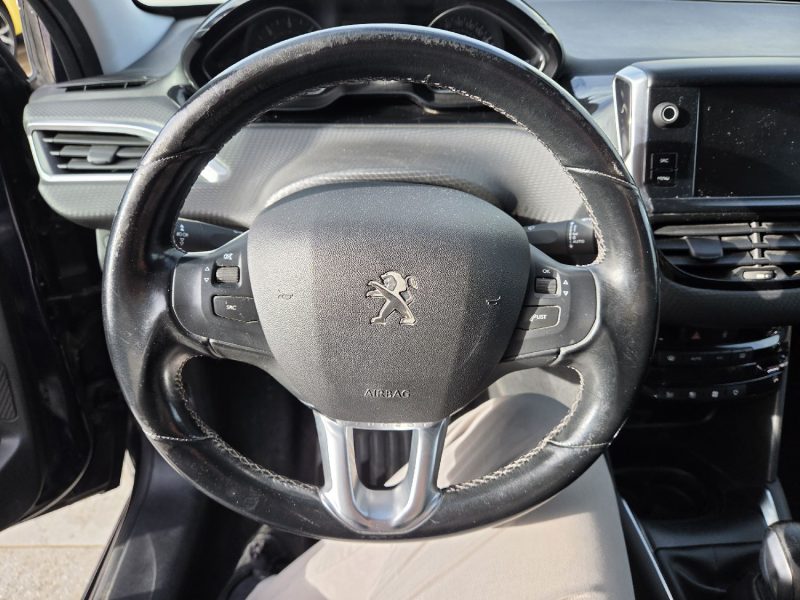 PEUGEOT 208 I  PHASE 2 HDI 100 2019 AVEC SEULEMENT 128000KMS