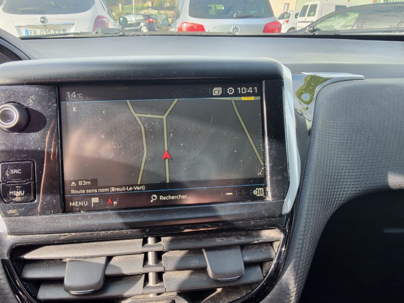 PEUGEOT 208 I  PHASE 2 HDI 100 2019 AVEC SEULEMENT 128000KMS