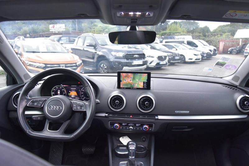 AUDI A3 SPORTBACK E-TRON 1.4 TFSI 204CH DESIGN LUXE- 93 500 KM 2017