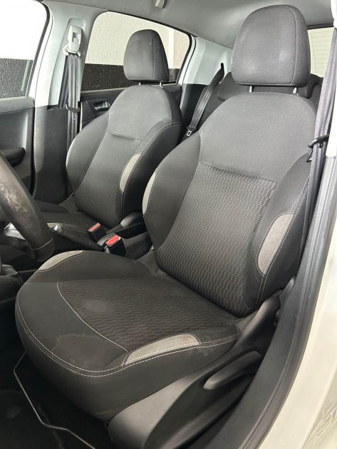 PEUGEOT 208 STYLE 1.2 VTI 82 