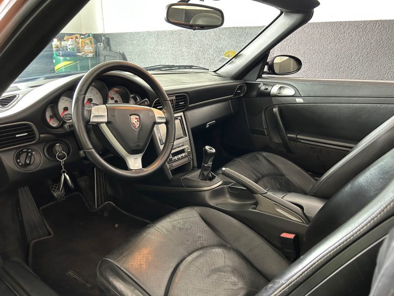PORSCHE CARRERA 4 CABRIOLET 3.6 325 