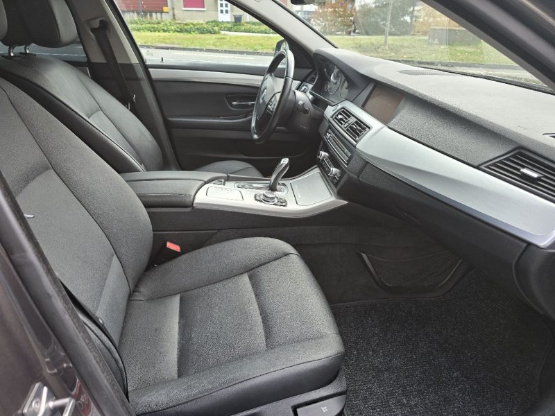 B.M.W. SERIE 5 520d 
