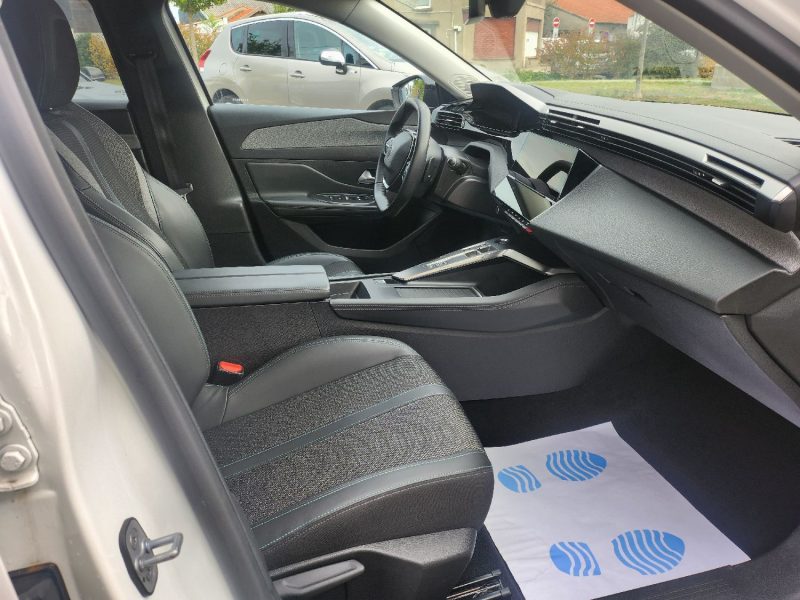 PEUGEOT 308 III BLUEHDI 130 2022
