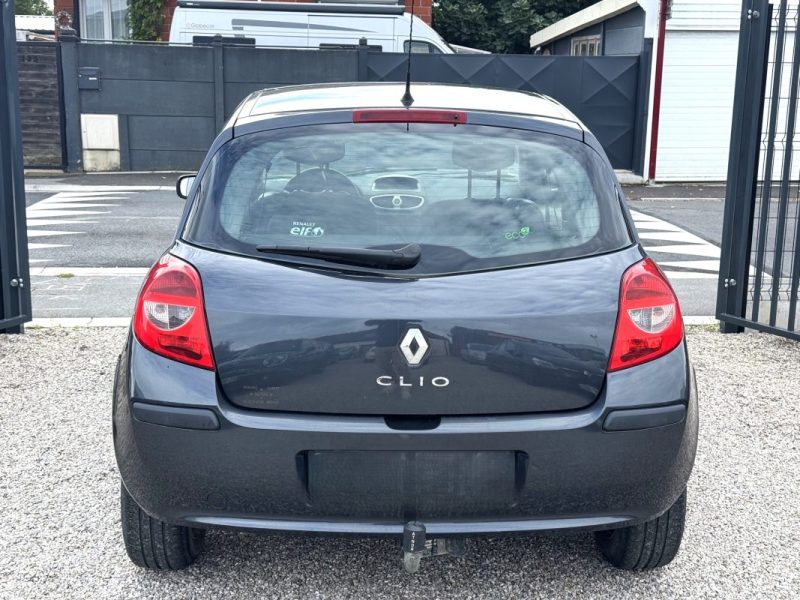 RENAULT CLIO III 1.5 DCI 70CV 3 PORTES