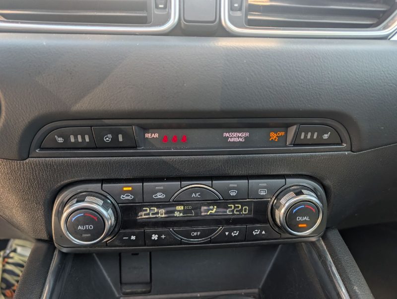 MAZDA CX-5 2.2 D AWD 4X4 SKY ACTIV-D SELECTION FULL OPTIONS ENTRETIEN CONSTRUCTEUR  GARANTIE 12 MOIS
