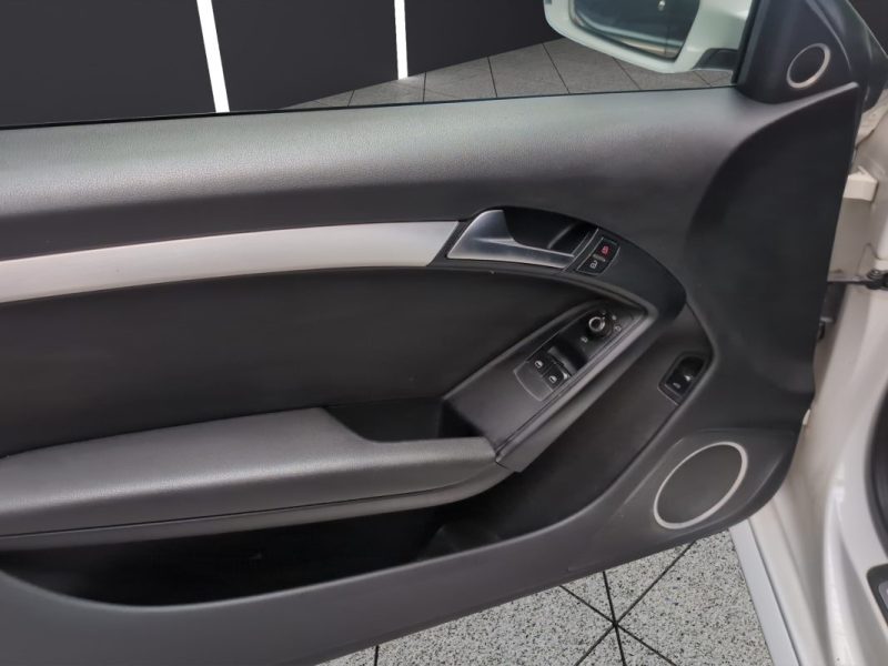 AUDI A5 COUPE 3.0 TDI 240 S-LINE QUATTRO + PACK HIVER