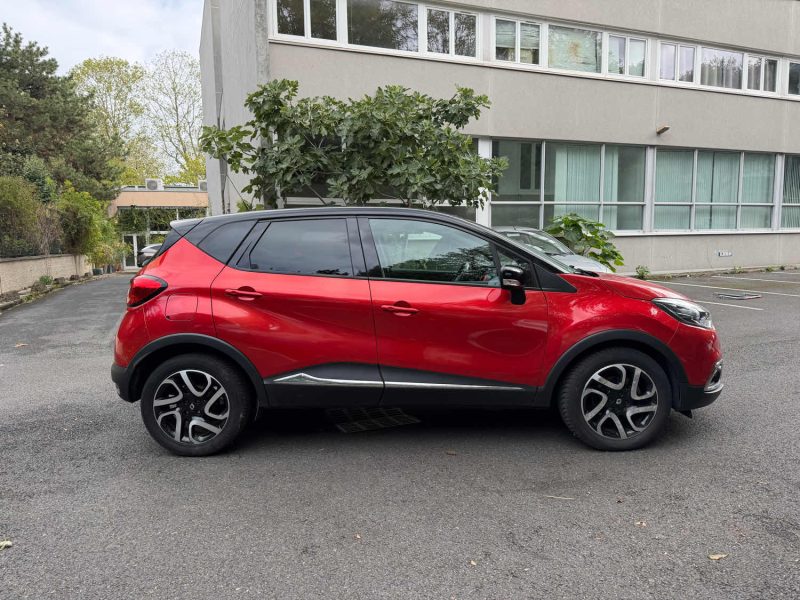 Renault Captur Helly Hansen 1.5 dCi 90 EDC eco2, berline.