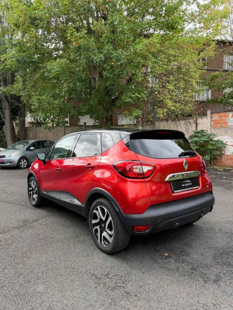 Renault Captur Helly Hansen 1.5 dCi 90 EDC eco2, berline.