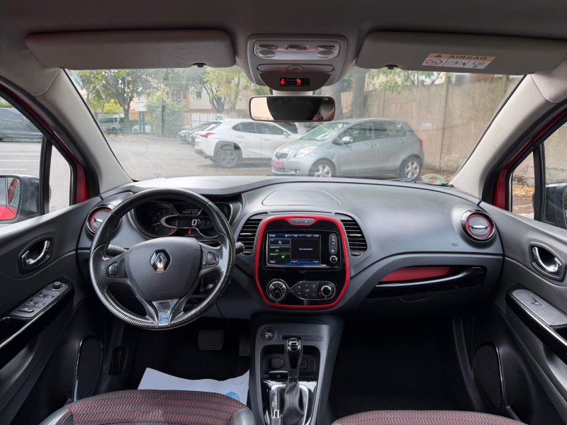Renault Captur Helly Hansen 1.5 dCi 90 EDC eco2, berline.