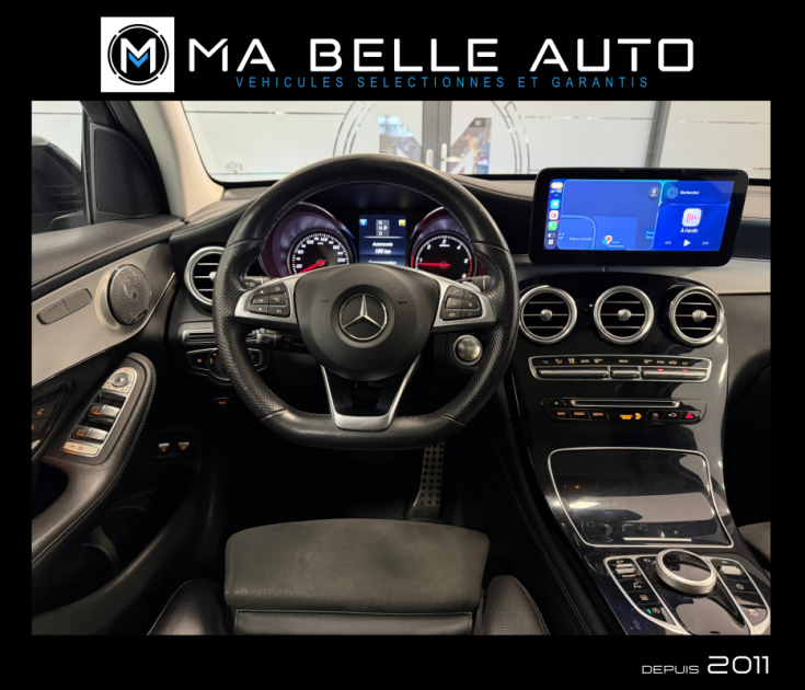 MERCEDES GLC 220D AMG LINE 9G-TRONIC 4MATIC / Toit Pano Attelage élec. GPS Camera Carplay JA19 