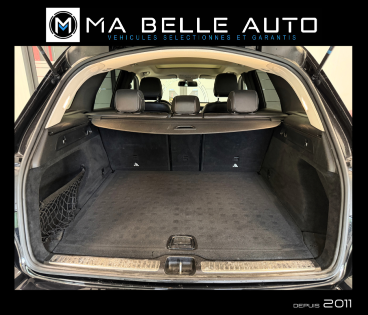MERCEDES GLC 220D AMG LINE 9G-TRONIC 4MATIC / Toit Pano Attelage élec. GPS Camera Carplay JA19 