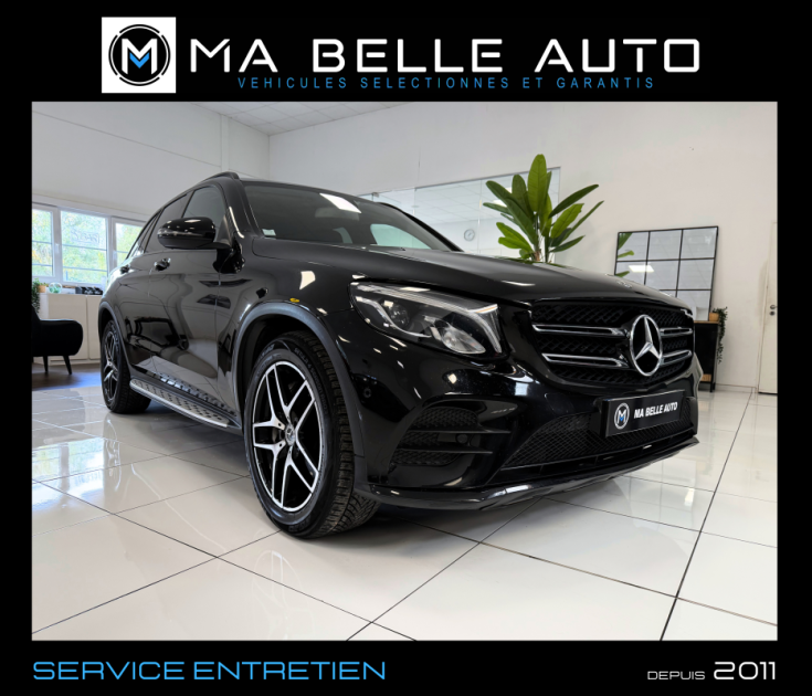 MERCEDES GLC 220D AMG LINE 9G-TRONIC 4MATIC / Toit Pano Attelage élec. GPS Camera Carplay JA19 