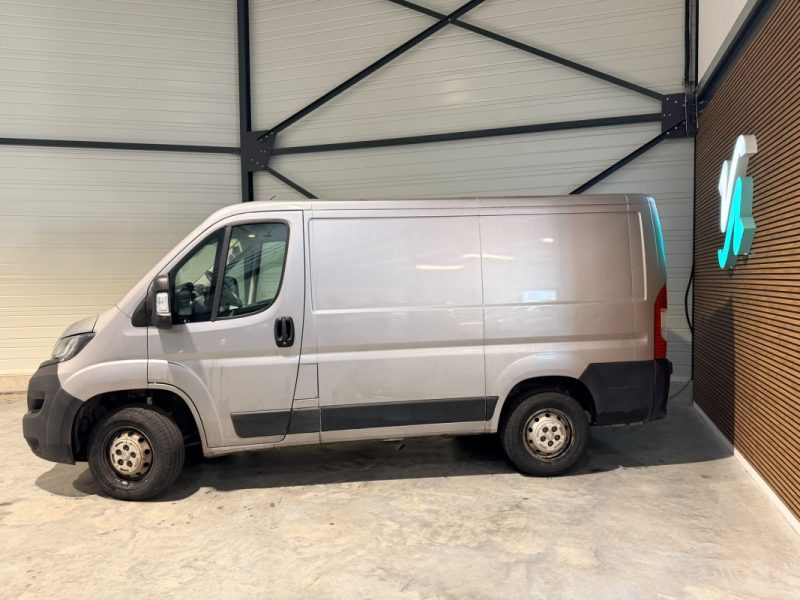 PEUGEOT - BOXER - CAMIONNETTE -  2.2 BLUEHDI 140 - 2022 - 175000 km