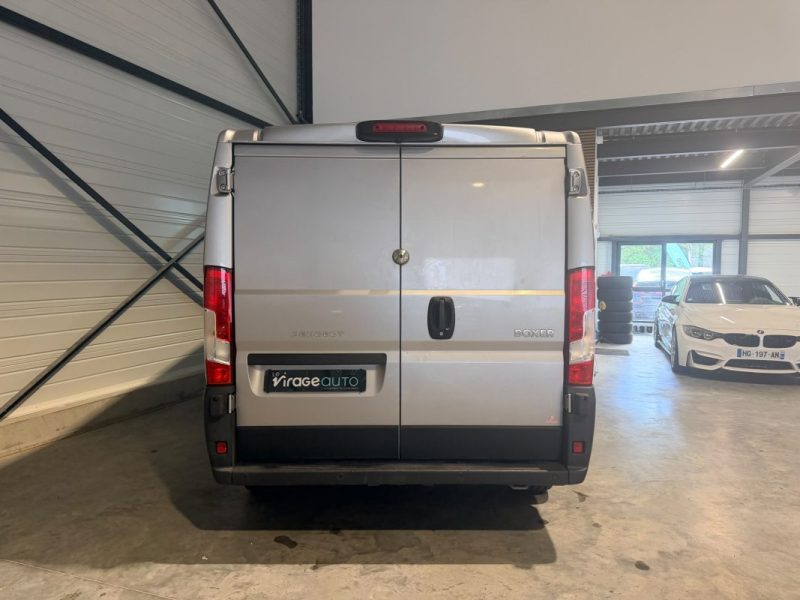 PEUGEOT - BOXER - CAMIONNETTE -  2.2 BLUEHDI 140 - 2022 - 175000 km