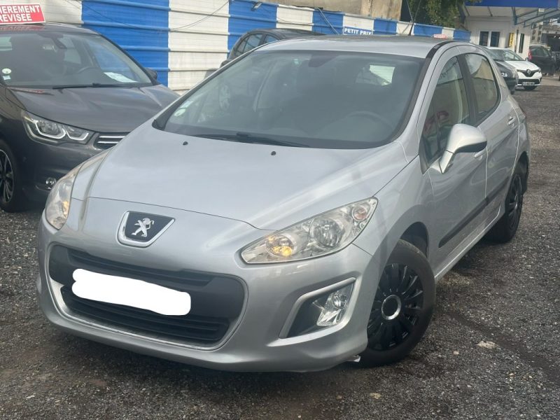 PEUGEOT 308  5 Portes 1.6 HDi 8V FAP Blue Lion 92 cv