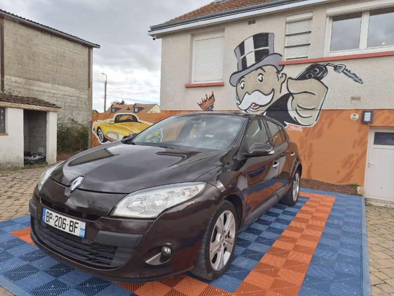 RENAULT MEGANE III 35 PORTES 1.5 DCI 2011