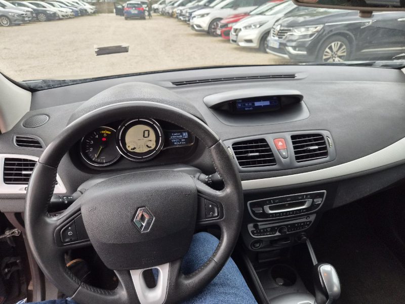 RENAULT MEGANE III 35 PORTES 1.5 DCI 2011