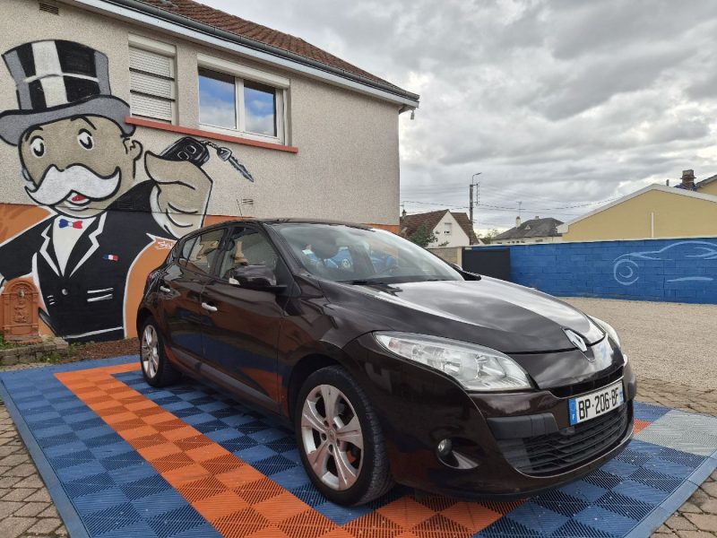 RENAULT MEGANE III 35 PORTES 1.5 DCI 2011