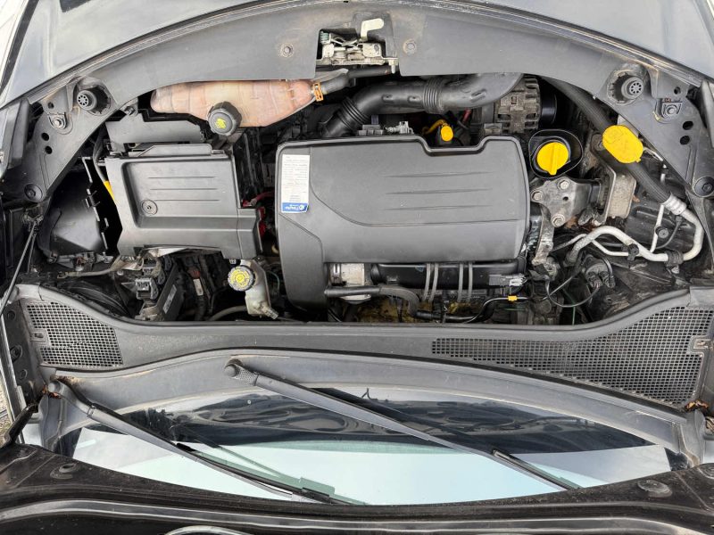 RENAULT CLIO 3 1.2 16V  2010