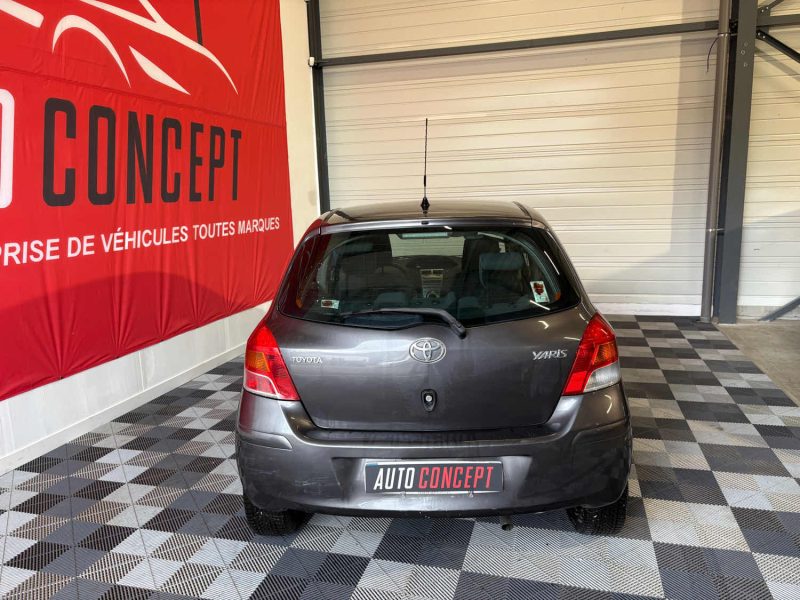 TOYOTA YARIS 1.3 VVT-I 101ch CONFORT