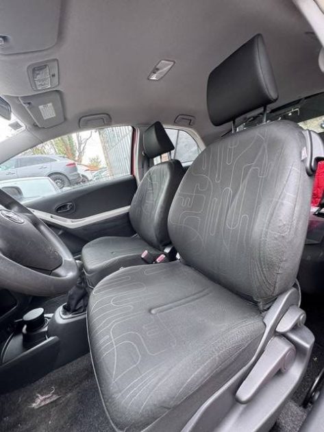 TOYOTA YARIS 1.0 VVVT I 2010 - 71 902Kms - Premier Main - SUIVIT TOYOTA