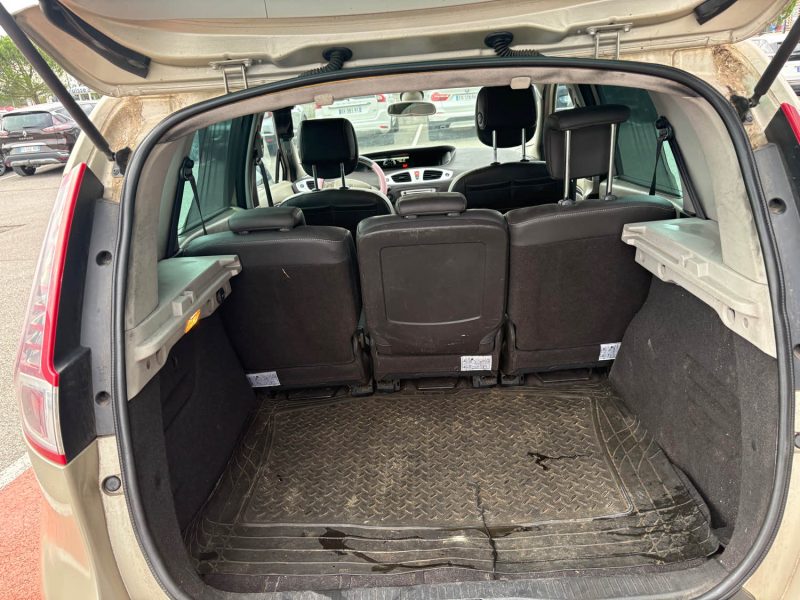 RENAULT SCENIC 3 1.5 DCI - 8V TURBO 2009