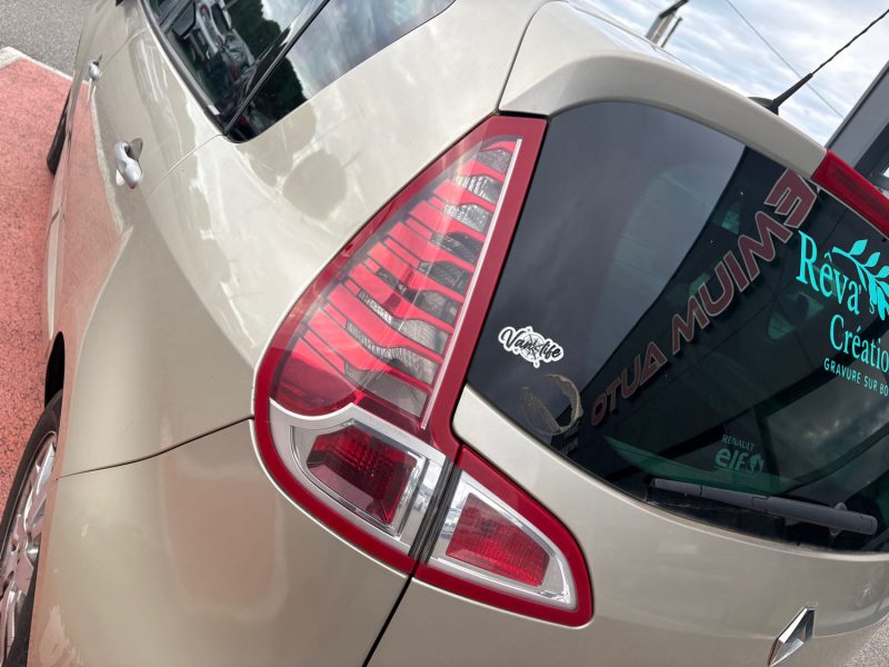 RENAULT SCENIC 3 1.5 DCI - 8V TURBO 2009