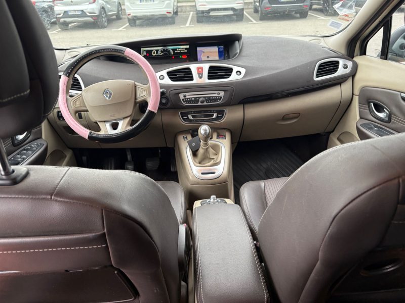 RENAULT SCENIC 3 1.5 DCI - 8V TURBO 2009