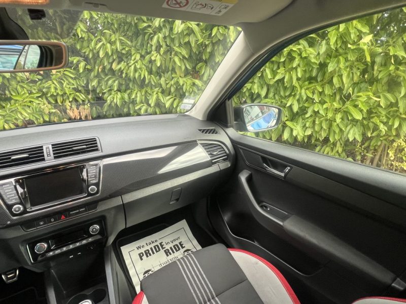 Skoda Fabia 1.0l TSi Monto Carlo 95ch - Garantie 6 mois
