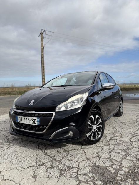 PEUGEOT 208 1.2 VTI 82 GARANTIE ET REVISÉ ✅