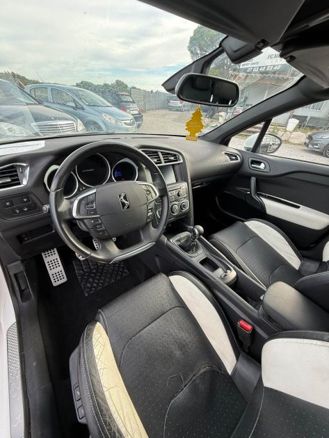 CITROEN DS4 1.6 HDI 115CV FELINE 2013