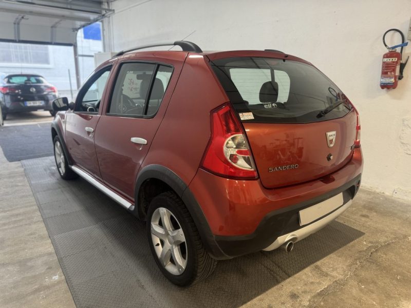 DACIA SANDERO 1.5 DCI STEPWAY 2012